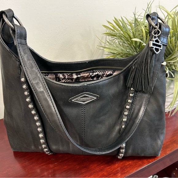 Harley-Davidson Handbags - Harley Davidson black leather shoulder bag